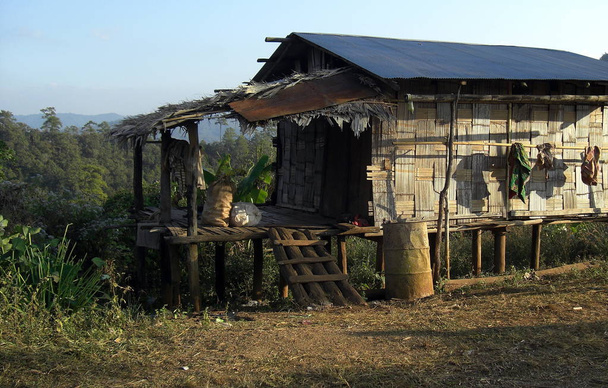 Estilo de vida rural tailandés
 - Foto, imagen