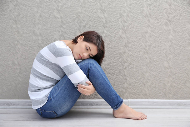 Depressed young woman   - Zdjęcie, obraz