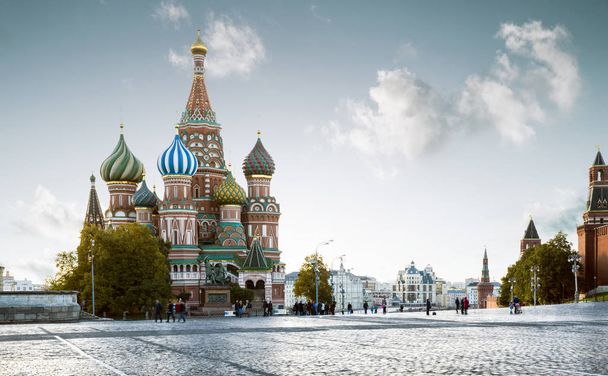 Καθεδρικός Ναός Αγίου Βασιλείου στην Κόκκινη πλατεία στη Μόσχα, Ρωσία - Φωτογραφία, εικόνα