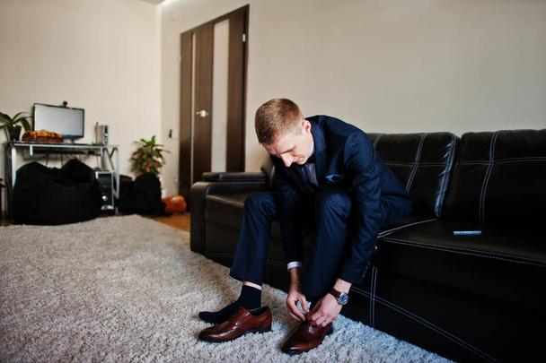 Man wear shoes, morning of groom at wedding day. - Фото, зображення