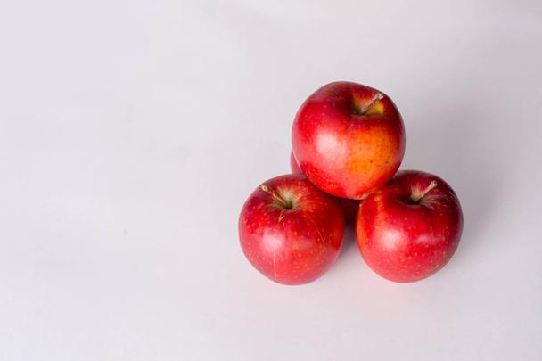 Red and green apples on a white background - Photo, Image