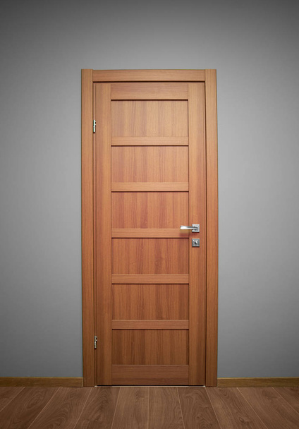 Porte interne in legno
 - Foto, immagini