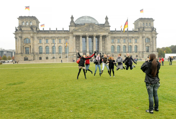  Reichstag building, German Parliament in Berlin, - Foto, Bild
