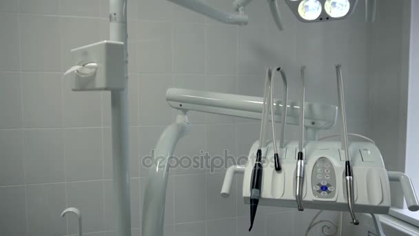 Οδοντιατρική κλινική. Επισκόπηση από το οδοντιατρικό σύστημα. - Πλάνα, βίντεο