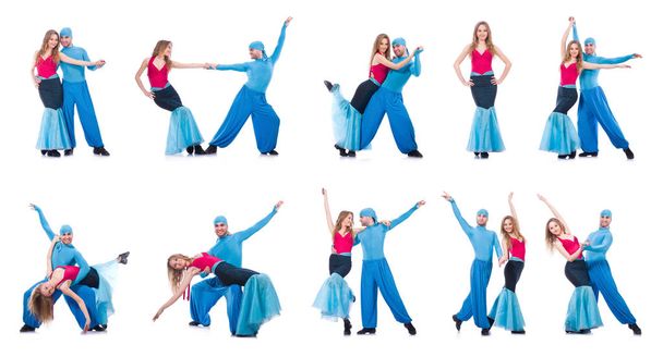 paar dansers dansen moderne dans geïsoleerd op wit - Foto, afbeelding