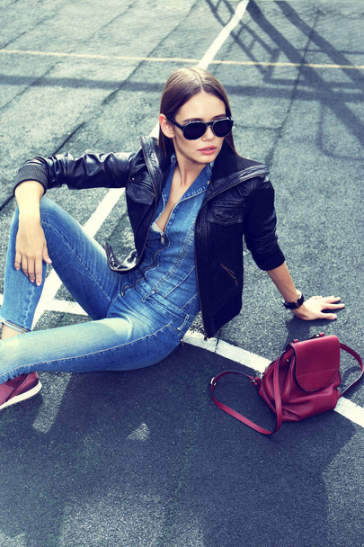 young stylish hipster woman - Foto, imagen