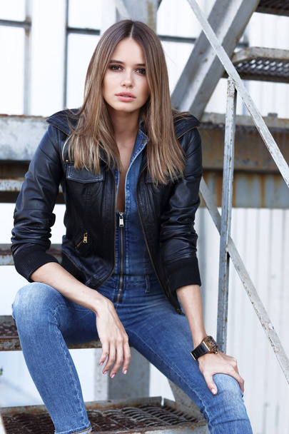 young woman wearing jacket - Foto, imagen