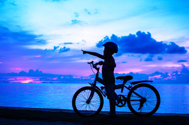 Genç motorcu - Fotoğraf, Görsel
