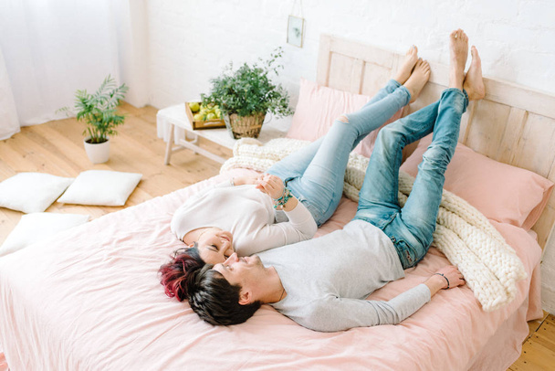 Couple in love on the bed - Fotoğraf, Görsel