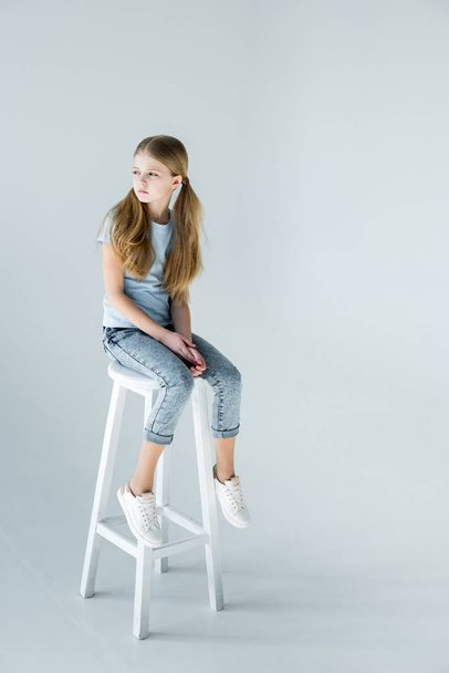 girl sitting on chair - Photo, Image