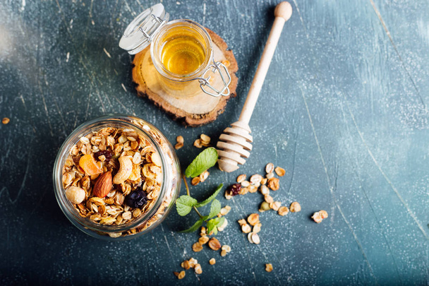 Homemade granola for breakfast - Foto, immagini