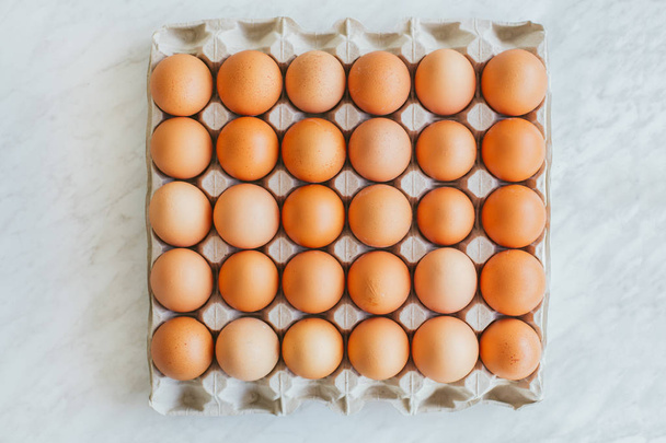 Egg carton with copy space - Foto, afbeelding