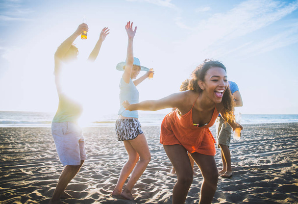 Friends partying on beach - Photo, Image