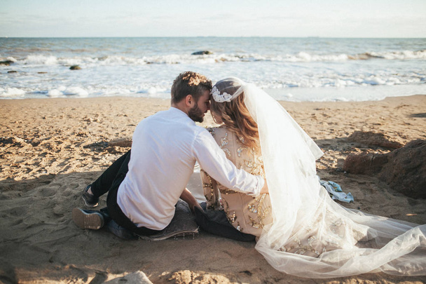 bride couple on seashore - Photo, image