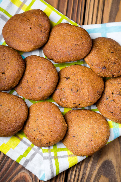 Deliciosos biscoitos veganos caseiros saudáveis
 - Foto, Imagem