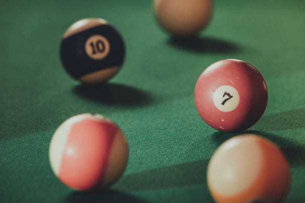 Snooker ball on billiard table - Foto, imagen