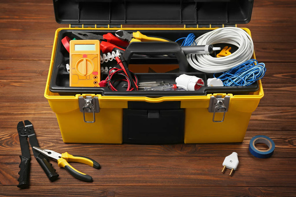 Instrument box for wiring  - Foto, Bild
