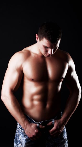 Portrait of handsome muscular guy - Φωτογραφία, εικόνα