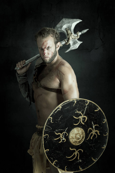 Gladiátor/barbár harcos - Fotó, kép