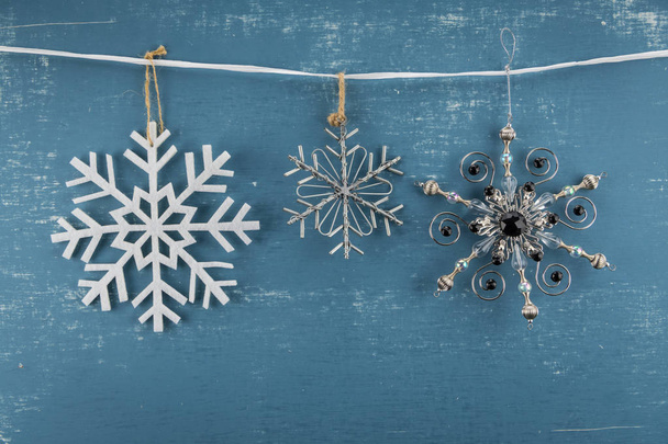drie sneeuwvlok ornamenten - Foto, afbeelding