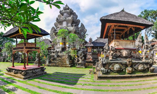 Royal Palace in Ubud, Bali - Photo, Image