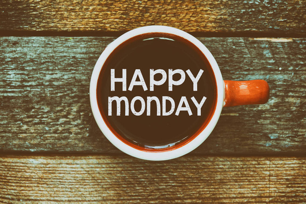 Открытка с поздравлением в понедельник с чашкой кофе
 - Фото, изображение