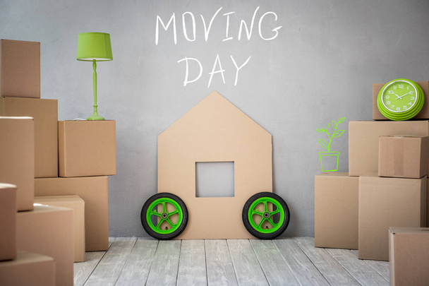 New Home Moving Day House Concept - Zdjęcie, obraz