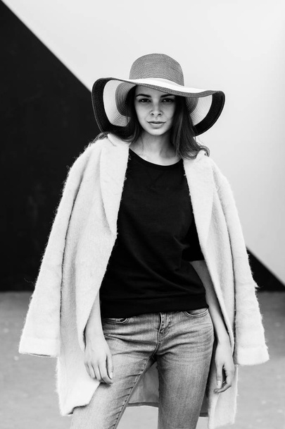 Black and white fashion - Foto, imagen