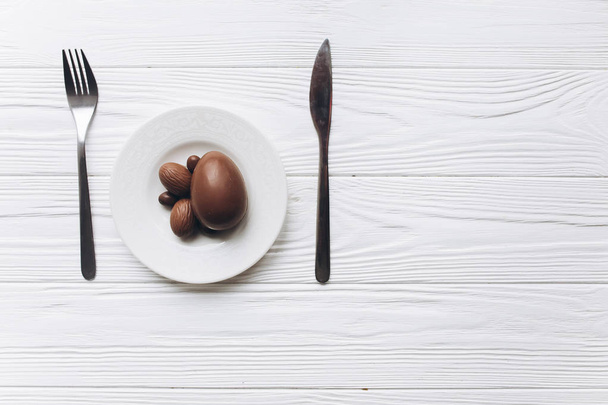 チョコレートのイースター ・ エッグ - 写真・画像