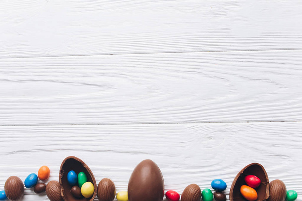 Huevos de Pascua coloreados - Foto, imagen