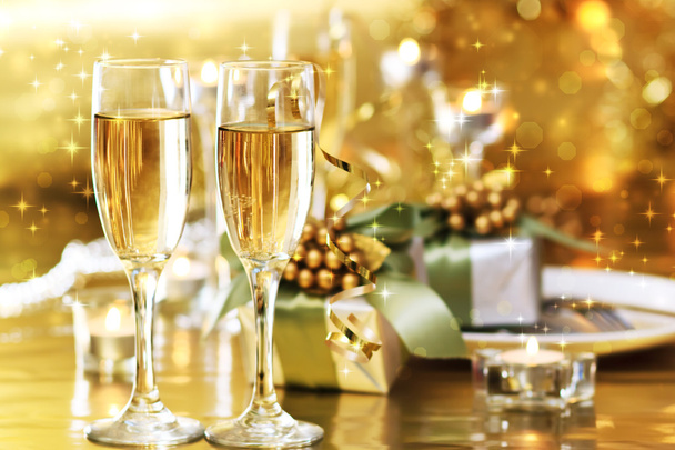 Two champagne glasses on the dinner table - Φωτογραφία, εικόνα