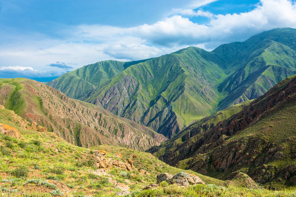 Beautiful mountain landscape in the Aeolian mountains, Kyrgyzsta - Photo, image