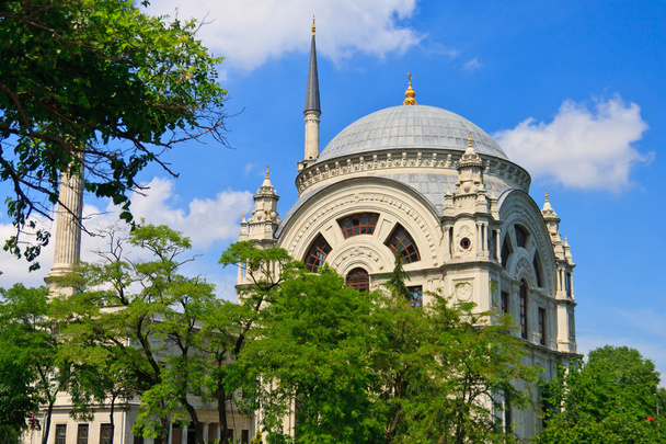 Mezquita Dolmabahce de Estambul, Turquía
 - Foto, Imagen