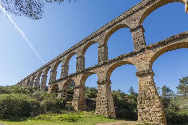 Roman Aqueduct Pont del Diable in Tarragona, Spain - Valokuva, kuva