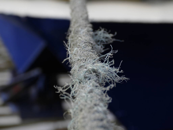 détail d'une corde timide pour un bateau
 - Photo, image