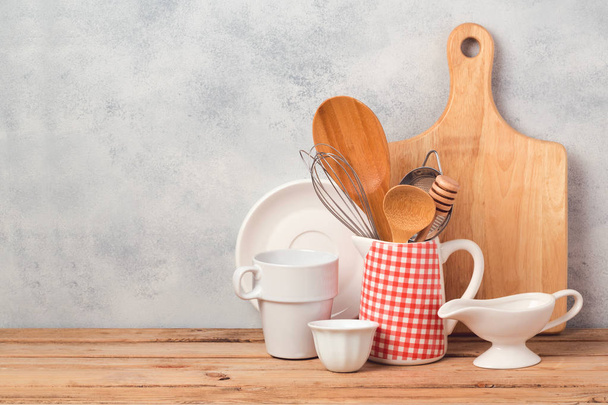Kitchen utensils and tableware - Fotoğraf, Görsel