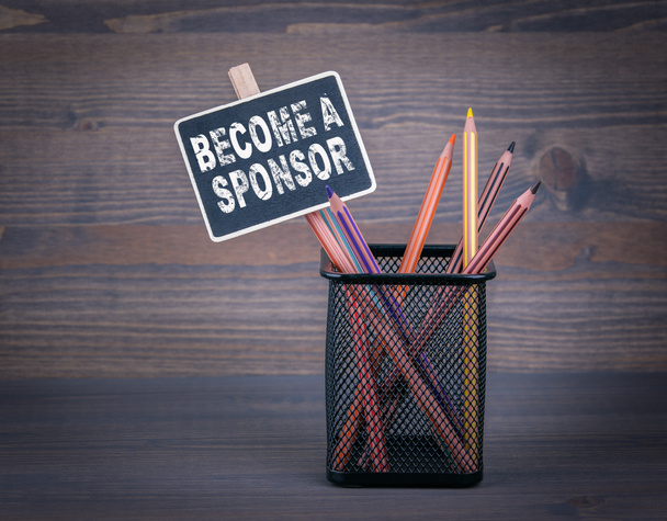 Become a Sponsor. Een kleine schoolbord krijt en kleurpotlood op - Foto, afbeelding