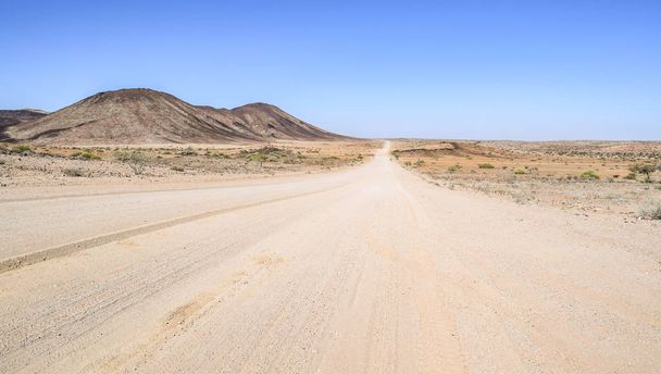 földút Namíbiában - Fotó, kép