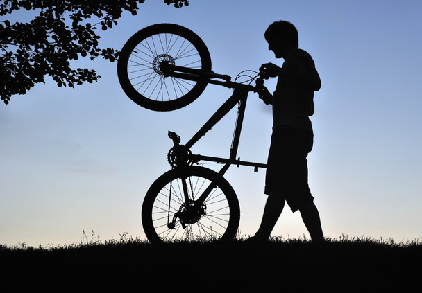 Biker da noite
 - Foto, Imagem