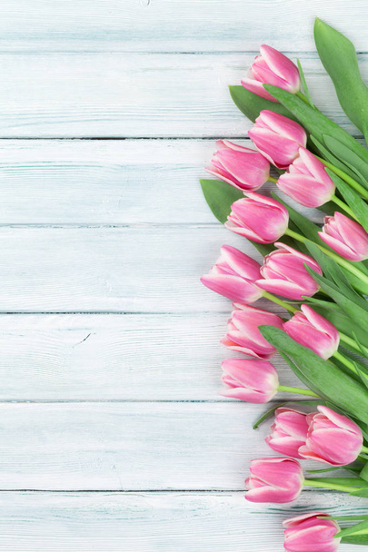 Achtergrond met roze tulpen - Foto, afbeelding