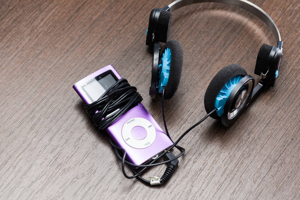 Audio music player headphones - Valokuva, kuva
