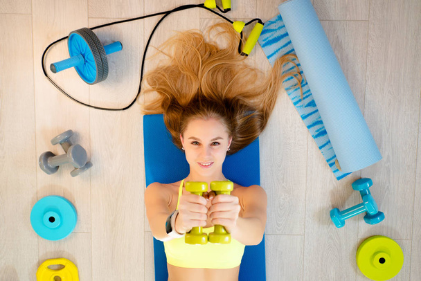 Girl with fitness accessories - Photo, Image