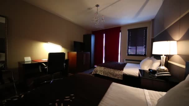 Turn on/off in bedroom in hotel - Footage, Video