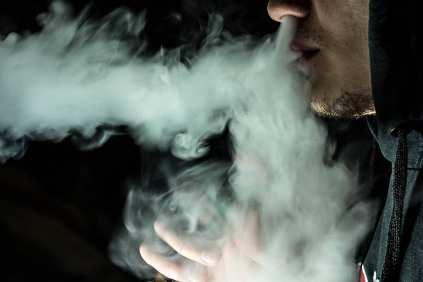 Vape and smoke - Fotografie, Obrázek
