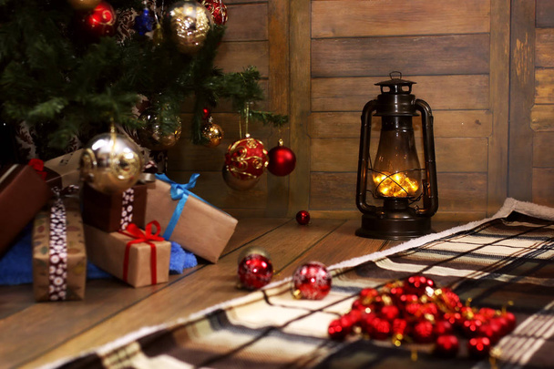 Noel hediye ve köknar ağacı altındaki nesneleri - Fotoğraf, Görsel