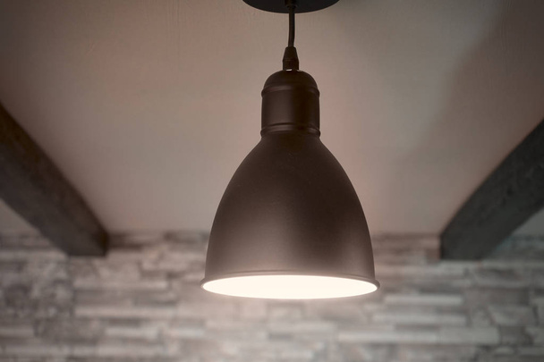 Černé lampy ve stylu podkroví - Fotografie, Obrázek