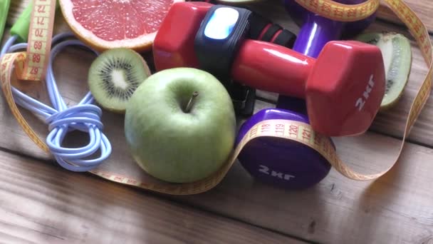 Sağlıklı yaşam, spor ve diyet kavramı  - Video, Çekim
