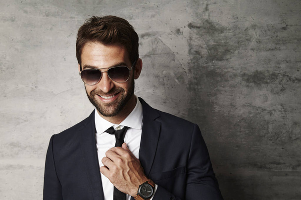 Smiling businessman in shades - Фото, изображение