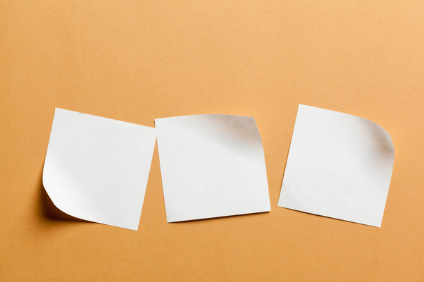blank paper cards on orange - Valokuva, kuva