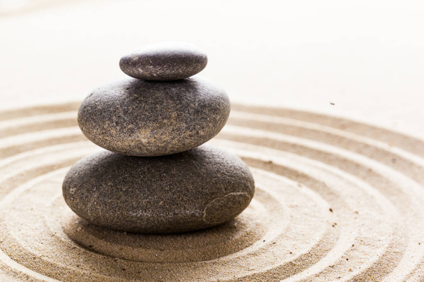 Giardino di sabbia per la meditazione
  - Foto, immagini